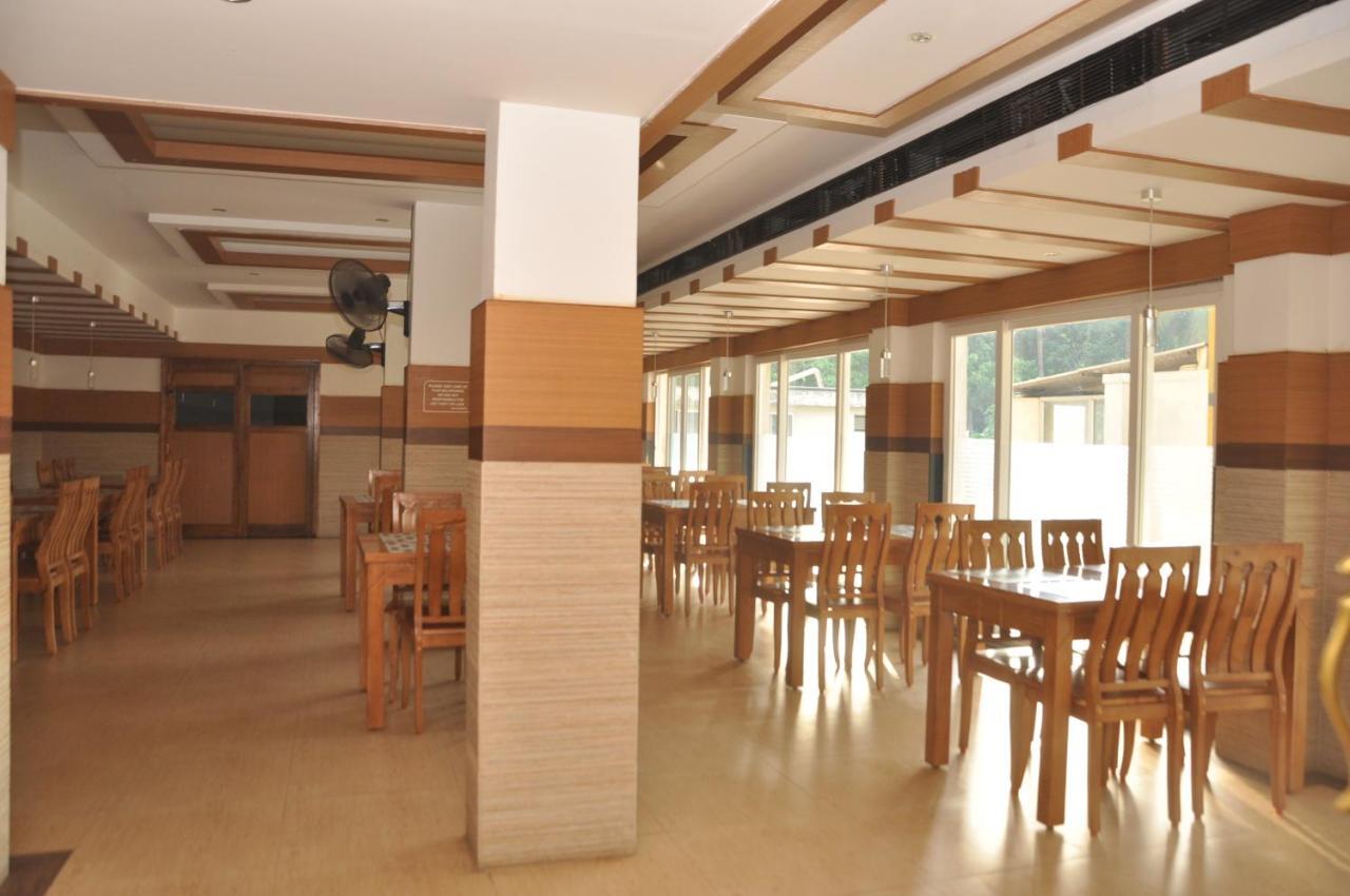 Hotel Pams Mayiladuthurai Bagian luar foto
